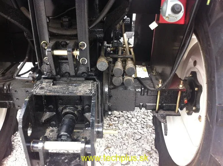 malotraktor TY404 kabína 40HP, 4X4