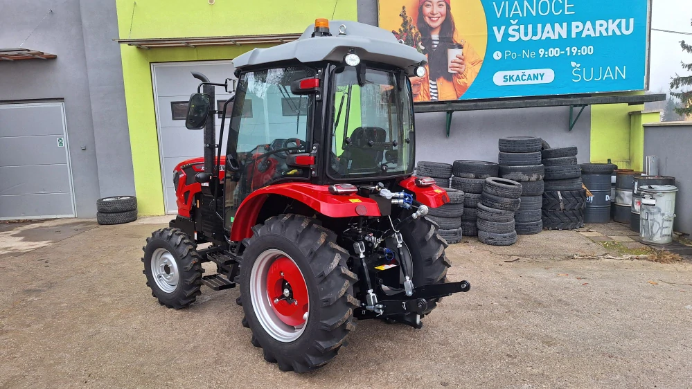 Malotraktor 35hp s Vyhrievanou kabinou